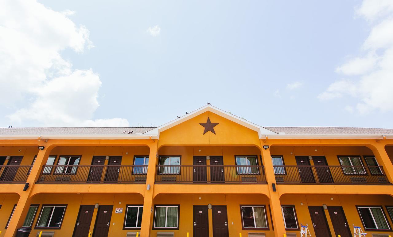 Moonlight Suites - Houston/George Bush Int'L Airport Εξωτερικό φωτογραφία
